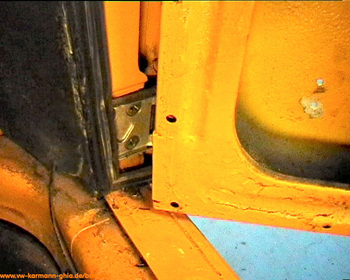 http://www.badura-software.de/vw-karmann-ghia/pictures/restoration/video/badura.0609.jpg