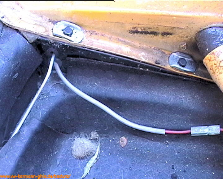 http://www.badura-software.de/vw-karmann-ghia/pictures/restoration/video/badura.0837.jpg
