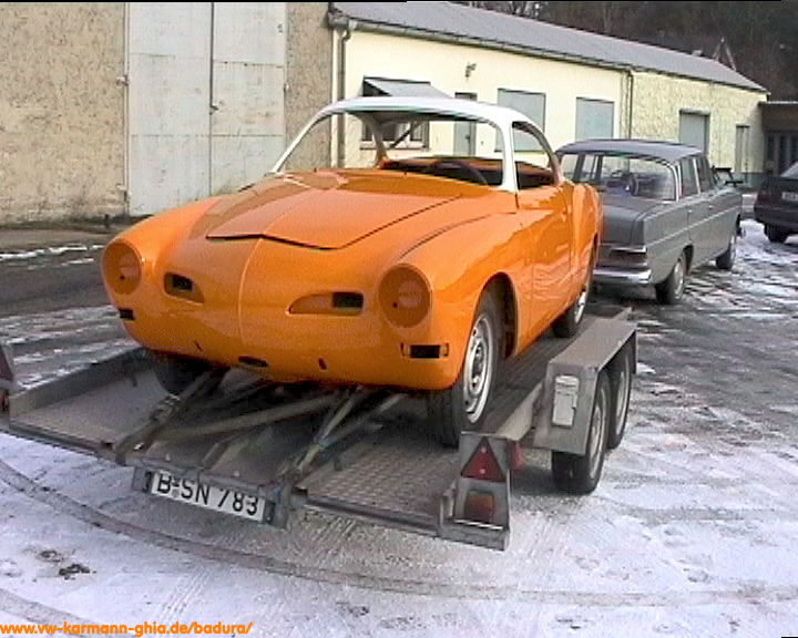 http://www.badura-software.de/vw-karmann-ghia/pictures/restoration/video/badura.1007.jpg
