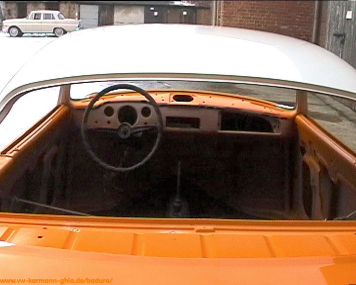 http://www.badura-software.de/vw-karmann-ghia/pictures/restoration/video/badura.1012.jpg