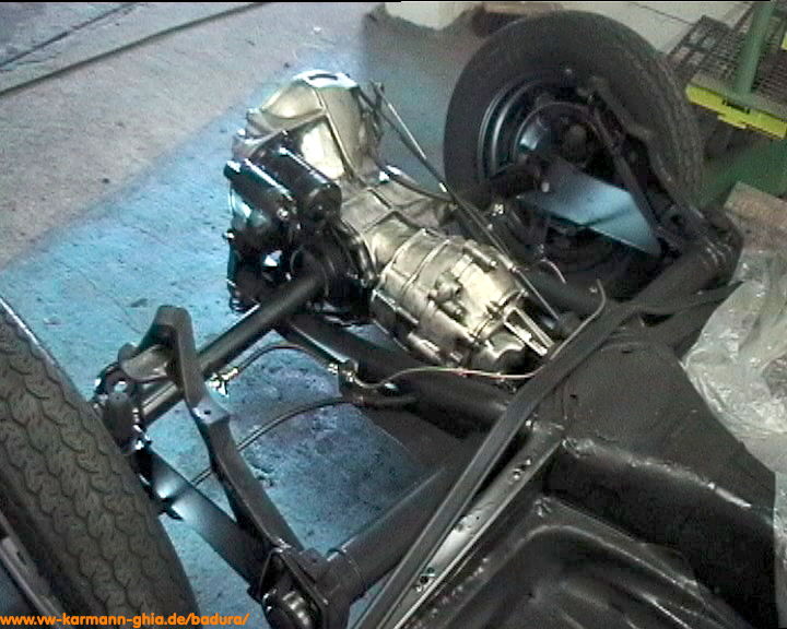 http://www.badura-software.de/vw-karmann-ghia/pictures/restoration/video/badura.1179.jpg