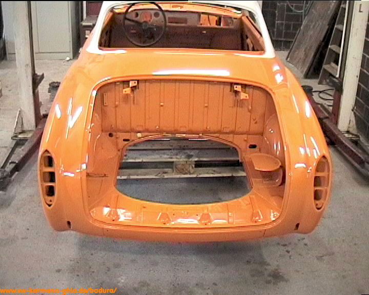 http://www.badura-software.de/vw-karmann-ghia/pictures/restoration/video/badura.1279.jpg